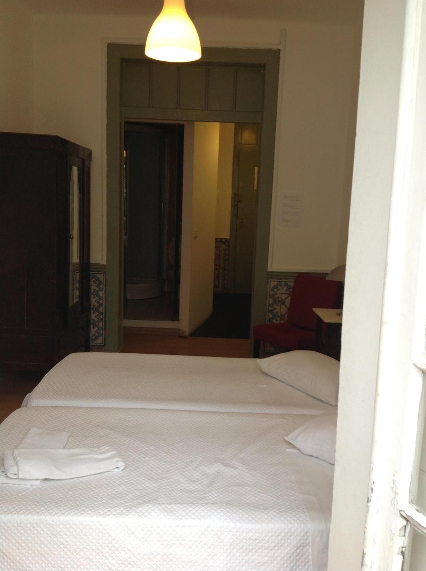 New Aljubarrota Guest House Lisbon Exterior photo