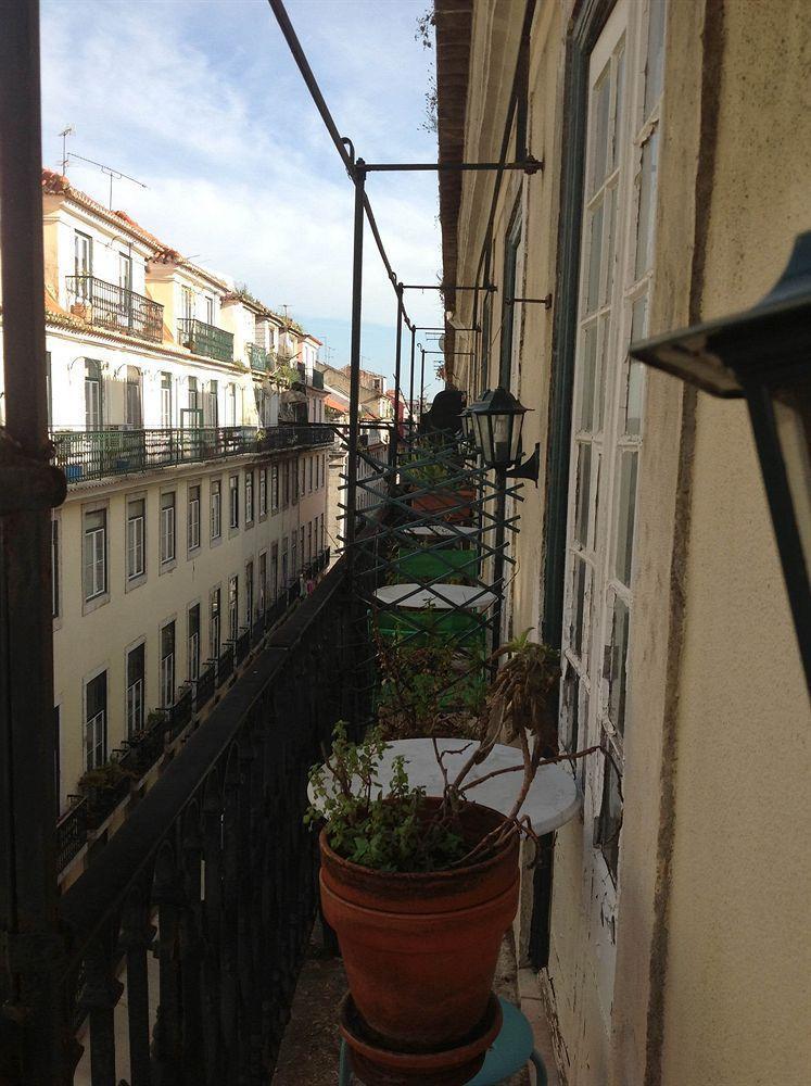 New Aljubarrota Guest House Lisbon Exterior photo