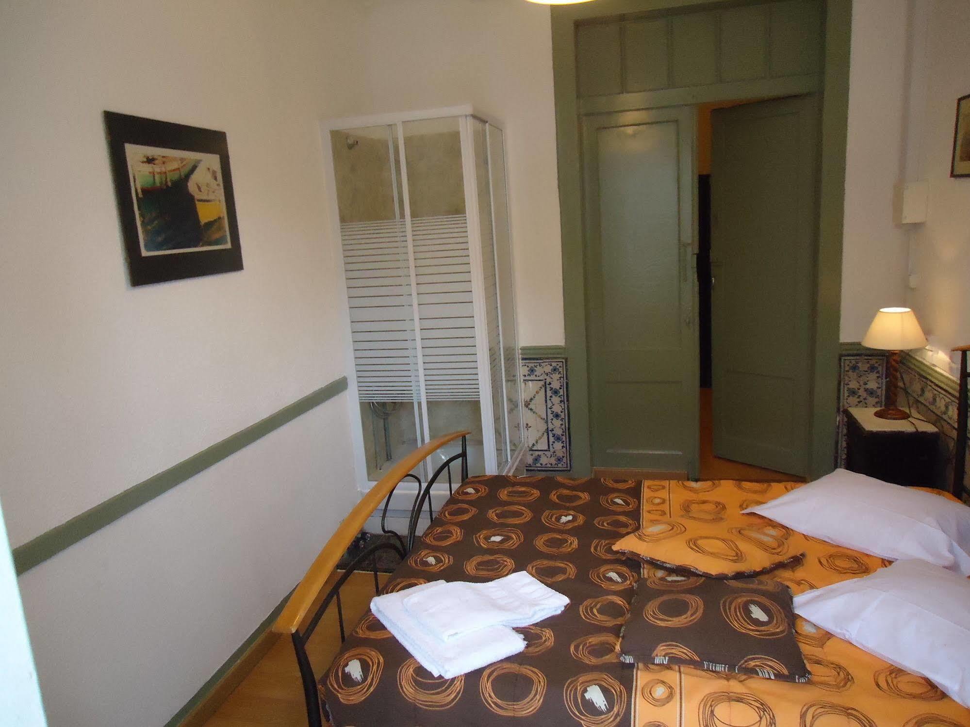 New Aljubarrota Guest House Lisbon Exterior photo